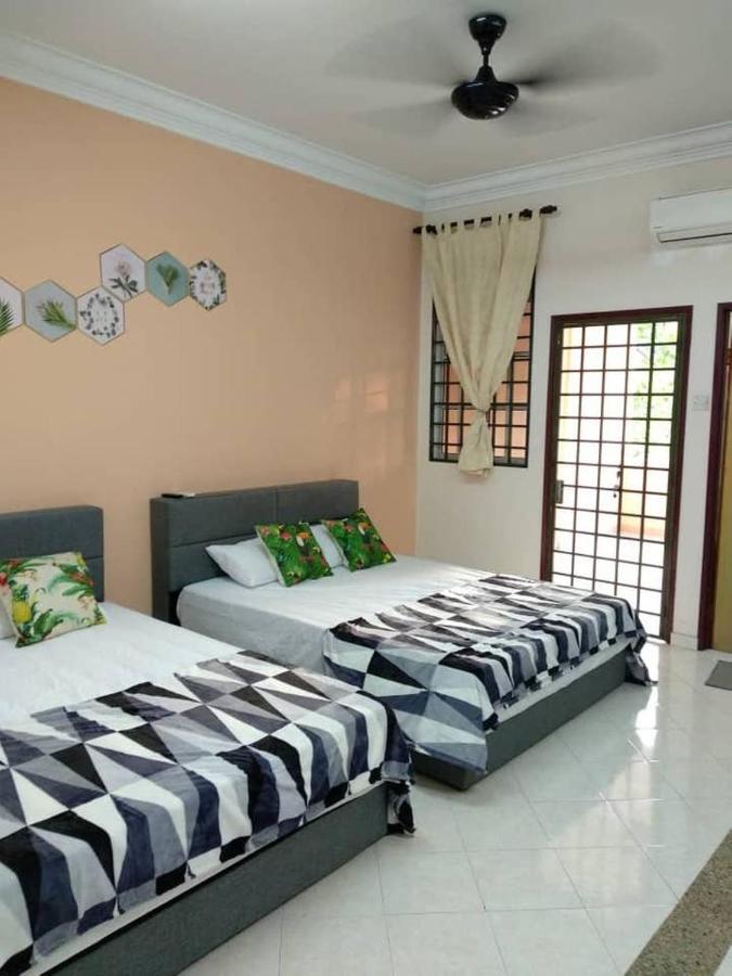 Villa The Garden @ Batu 8 Jalan Pantai Port Dickson Exterior foto